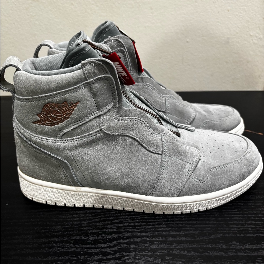 Woman's Air Jordan 1 Retro High Zip